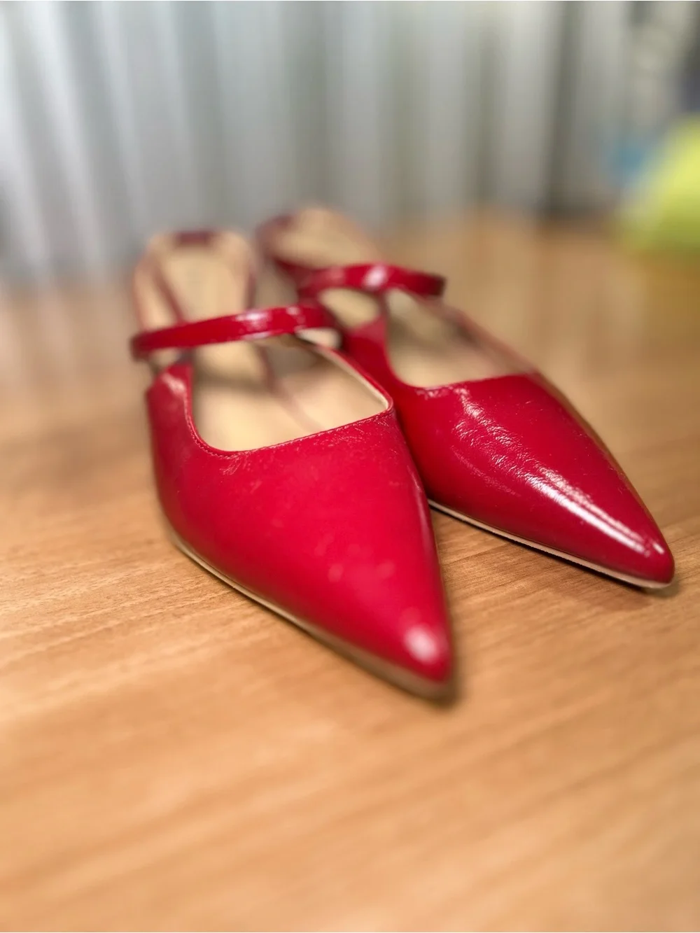 C. Paravano Red Patent Leather Pointed Toe Kitten Heel Slingback Size 39 (Helen)